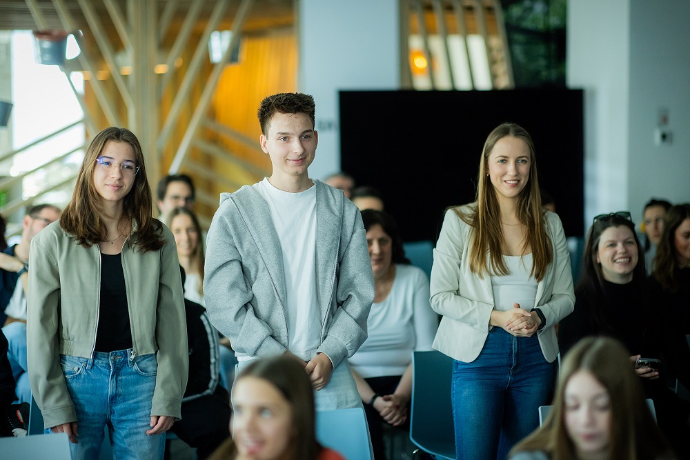 Fiatal innovátorok oldhatják meg a jövő égető problémáit